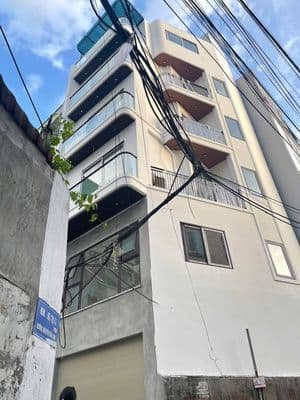 Bán nhà Thạch Bàn, 42m2, 6 tầng, ô tô vào nhà