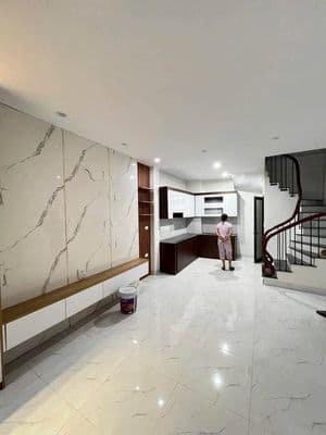 Cho thuê nhà nguyên căn Phố Gia Quất, Bồ Đề, 41m x 5 tầng mới