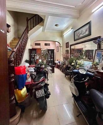 Cho thuê nhà 40m2 Ngọc Hà, 4PN, 3WC, 11tr/tháng