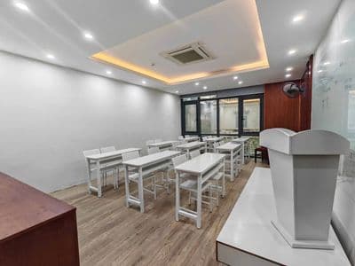 Cho thuê liền kề Vạn Phúc, Hà Đông, 5 tầng, 35tr/tòa