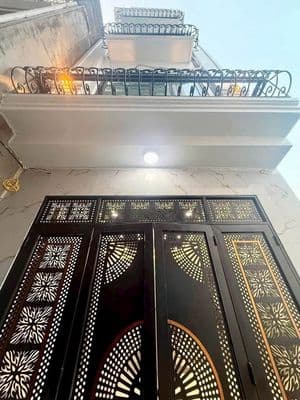 Cho thuê nhà 35m² x 5 tầng, full nội thất tại Xuân Đỗ Cự Khối