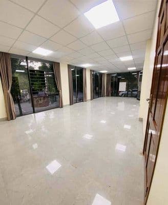 Cho thuê mặt bằng kinh doanh 70m2, 2 mặt tiền