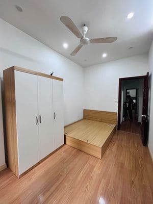 Cho thuê nhà phân lô ô tô tránh phố Kim Ngưu, 45m2, 13.5tr