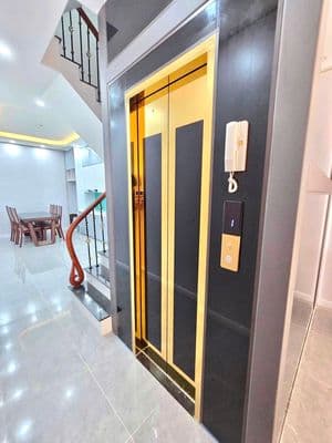 Cho thuê nhà nguyên căn 5 tầng thang máy Bạch Đằng, Hai Bà Trưng