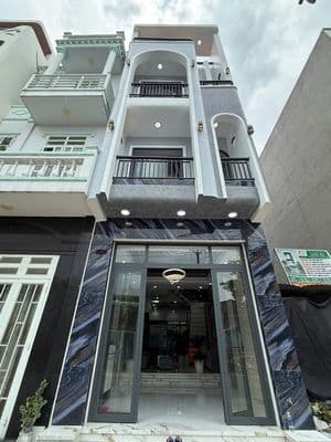 Bán Nhà Phố Hoàn Công Tp.Thuận An, 4 Tỷ 5, Tặng Nội Thất