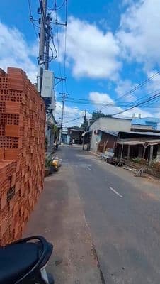 Bán nhà 4x16, 3PN, 2WC tại Bình Chánh, bao giấy tờ