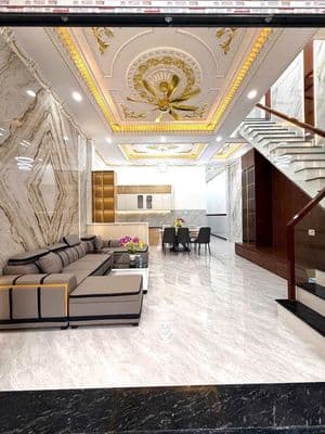 Bán nhà mới hoàn thiện, 105m2, gần cầu Khánh Vân