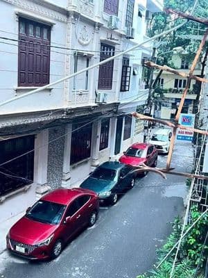 Cho thuê nhà nguyên căn Lãng Yên, Hai Bà Trưng, ô tô đỗ cửa