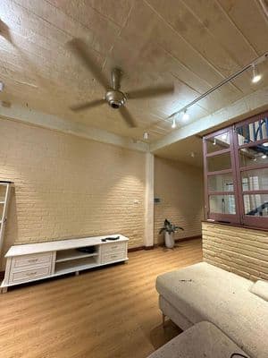 Cho thuê nhà nguyên căn 4 ngủ Lương Yên, Hai Bà Trưng, 16tr