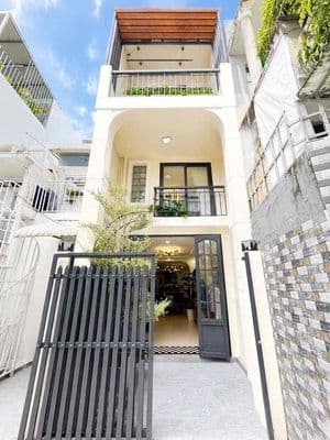 hẻm 4m rộng gần đường nguyễn kiệm 39m2 nhà decor đẹp