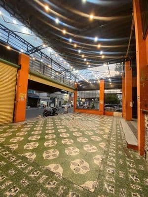Cho thuê mbkd góc 2 mặt tiền đường tân hương 13,5x20m co1 lửng đúc