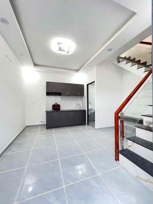 Bán Nhà sổ chung ccvb, Huỳnh Tấn Phát, Nhà Bè, 5 X 5 nhà 2 tầng, 850tr