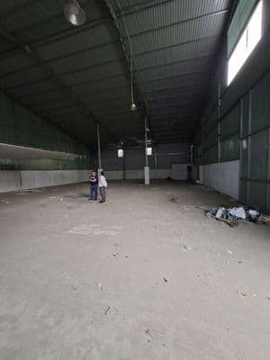 Cho thuê kho thạnh lộc ngã tư ga 450m2 28tr