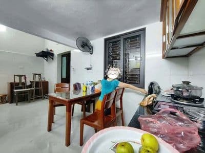 Nguyên căn Hàng Bông Hoàn Kiếm 35m2 3.5 tầng giá 9.5 triệu