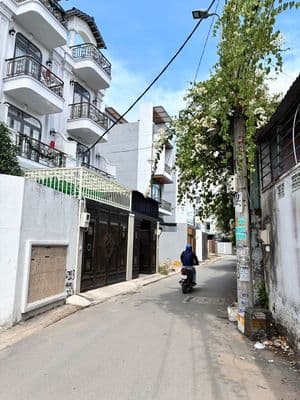 Nhà hẻm 1/, Đường số 2 vào 300m, gần Ga Metro Trường Thọ