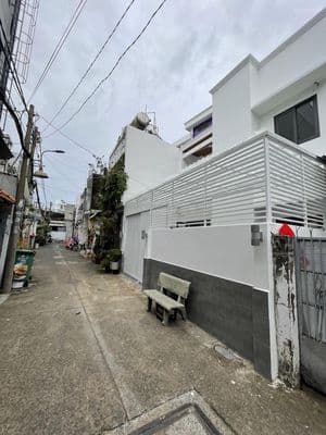Bán nhà Nguyễn Văn Lượng - Xe hơi đậu - 4PN - siêu thị Lote Citiland