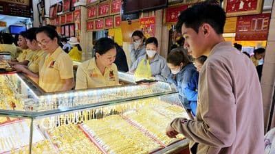 Cho thuê sạp bán hàng Mặt tiền Chợ Thiết, phường 6, Quận 11-5x5-kd tốt