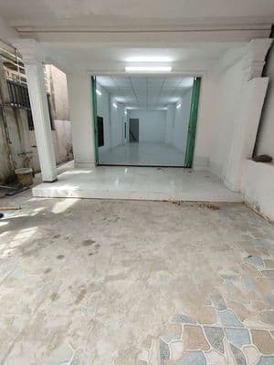 1/ phạm đăng giảng - 5x20m trống suôt, hẻm ô tô, gần lê trọng tấn