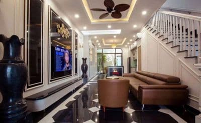 Cho thuê nhà nguyên căn mt đường đô quỳ
