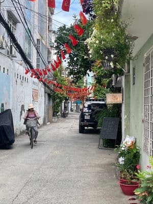Lê quang định, b.thạnh - hxh thông, đẹp ở ngay - sd 40m2 - 3,48 tỷ.