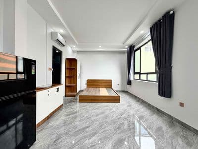 Khai trương studio rộng 30m2 ngay dương quảng hàm