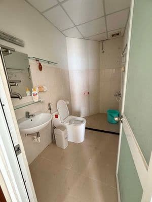 Căn hộ chung cư Nguyễn Kim Quận 10 view đẹp rê