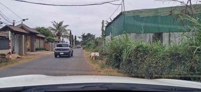 Thuê kho, xưởng - sau chợ phạm ngũ lão - cách vài đai 10/3 chỉ 300m