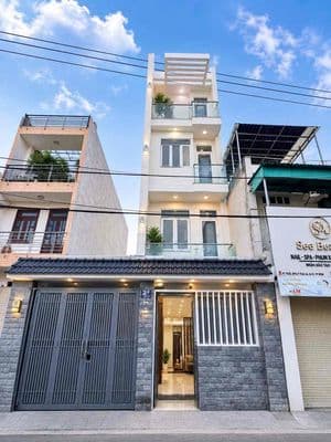Cho thuê nhà 4x25m.xây 3 Lầu .Mặt tiền Thới An.Q12