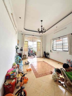 Sát Khu Công Nghệ Cao 85m2 Không QH Rẻ Bèo 3.49 Tỷ