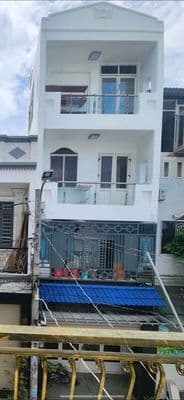 Nhà đẹp 4pn – 5wc – nội thất – đường 8m – chỉ 10tr/tháng
