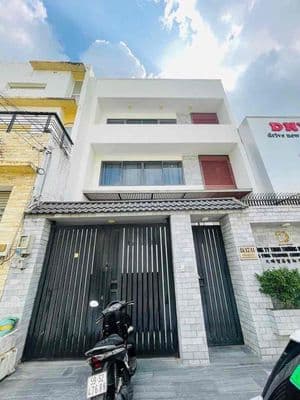 Biệt thự 4 tầng khu bên sông gần gigamall phạm văn đồng có thang máy