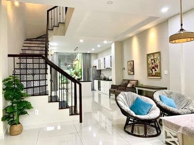 CHO THUÊ NHÀ PHỐ Lakeview City Giá 35 Triệu 4Pn 5Wc, Hướng Nam Mát Mẻ