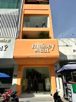 Nhà đẹp cho thuê đường nguyễn thái học quận 1 - sẵn setup