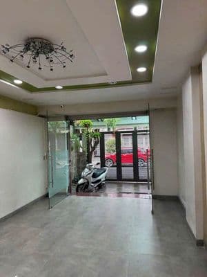 cần cho thuê nhà P .ĐHT khu an sương .DT 4.5 x20 .1 trệt 2 Lầu 4PN 4WS