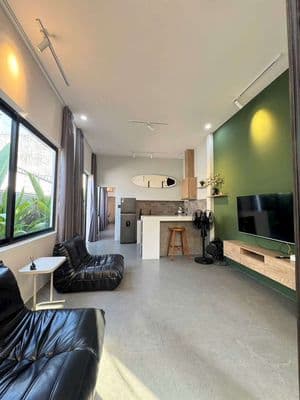 Cho thuê nhà phố hiện đại 2PN full nội thất