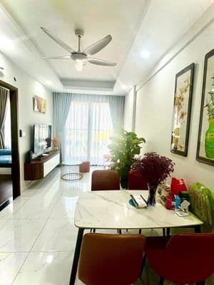 Thuê 2PN, block A , Opal , nội thất đầy đủ, nhà đẹp, mới