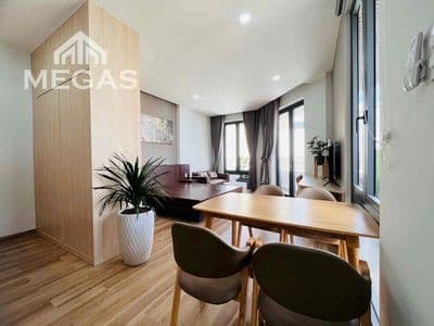 căn bancol đẹp ở Thạch Lam - Luỹ Bán Bích - luxurry