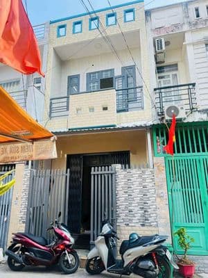 Nhà 8 triệu 2PN 2WC