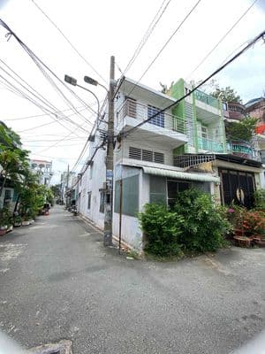 Bán nhà giá rẻ Nguyễn Trọng Trí, Tên Lửa, 5.5 tỷ, Góc, Aeon 200m