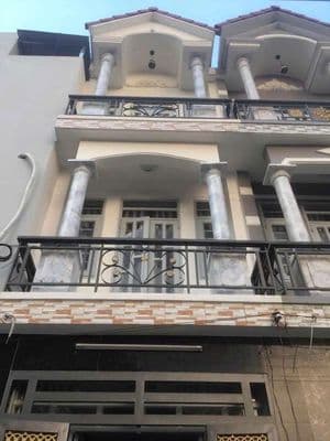 Cho thuê nhà 4pn 3wc 5.5tr hẻm otto