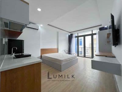 Căn hộ gần chợ bến thành q1, studio balcony - thang máy - full nt