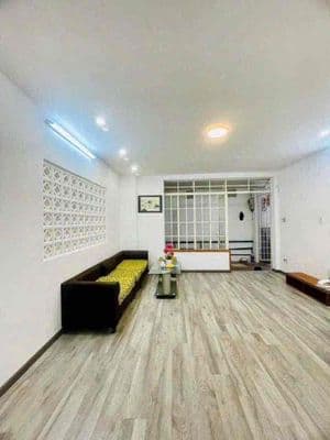 Cho thuê nhà kiệt Hoàng Diệu 3pn 2wc giá 8triệu