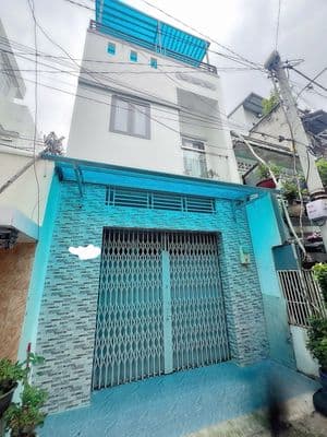 Hiếm- lâm văn bền q7- hẻm ôtô- 4x10m- 3 tầng- chỉ 4 tỷ nhỉnh