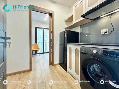 Chdv 1pn full nt có ban công ngay metro tân cảng sát q1, landmark81