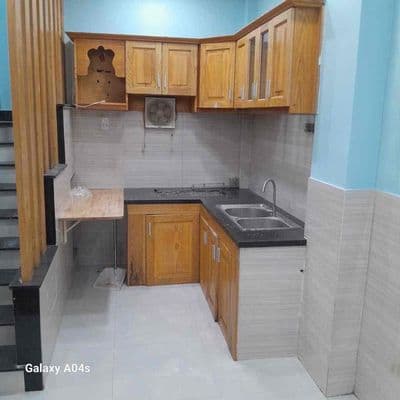 Nhà SHR P. Long Trường_DT 33,8m2_lầu trệt 2pn2wc