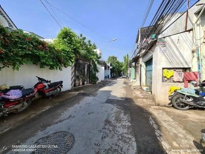 Bán nhà lầu + 4 phòng trọ Lái Thiêu, Bình Hoà, giá rẻ