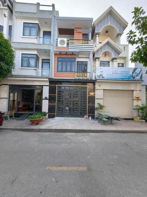 Bán nhà Phú Hồng Thịnh 5, Dĩ An, 4PN, 5.9 tỷ