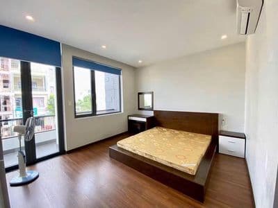 Nhà 3 tầng 6pn 6wc mt nam việt á