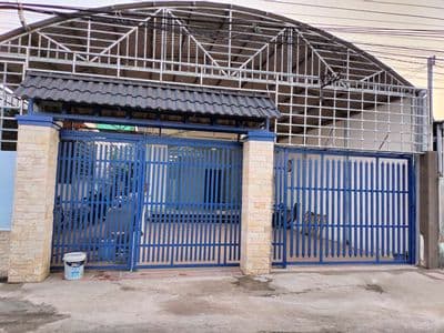Cho thuê nhà mặt tiền đường Tây Bắc, cầu Mồng Gà, Cần Giuộc, Long An