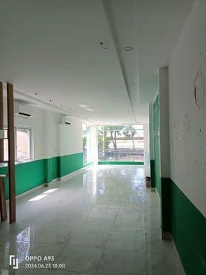 Cần cho thuê dài hạn nhà hai mặt tiền nguyên căn